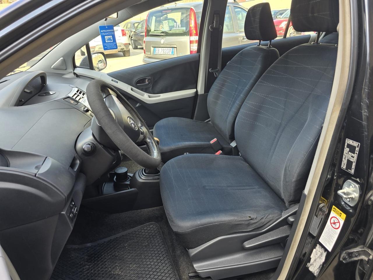 Toyota Yaris 1.0 5 porte anno 2008