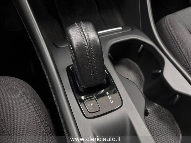 Volvo XC40 T3 Geartronic Momentum Pro