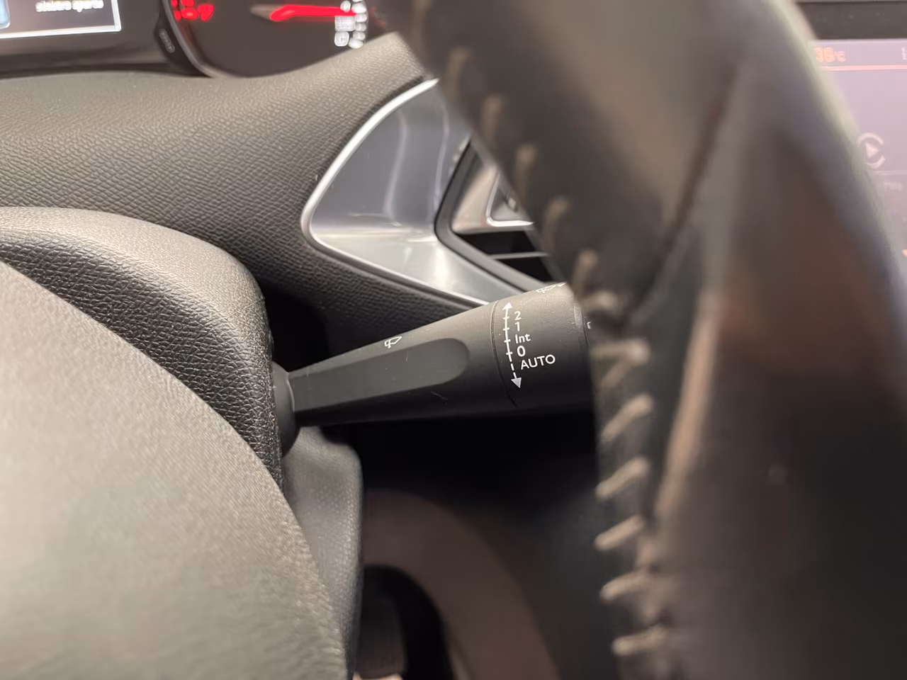 Peugeot 308 Allure 1.2 131cv-LEGGI SOTTO