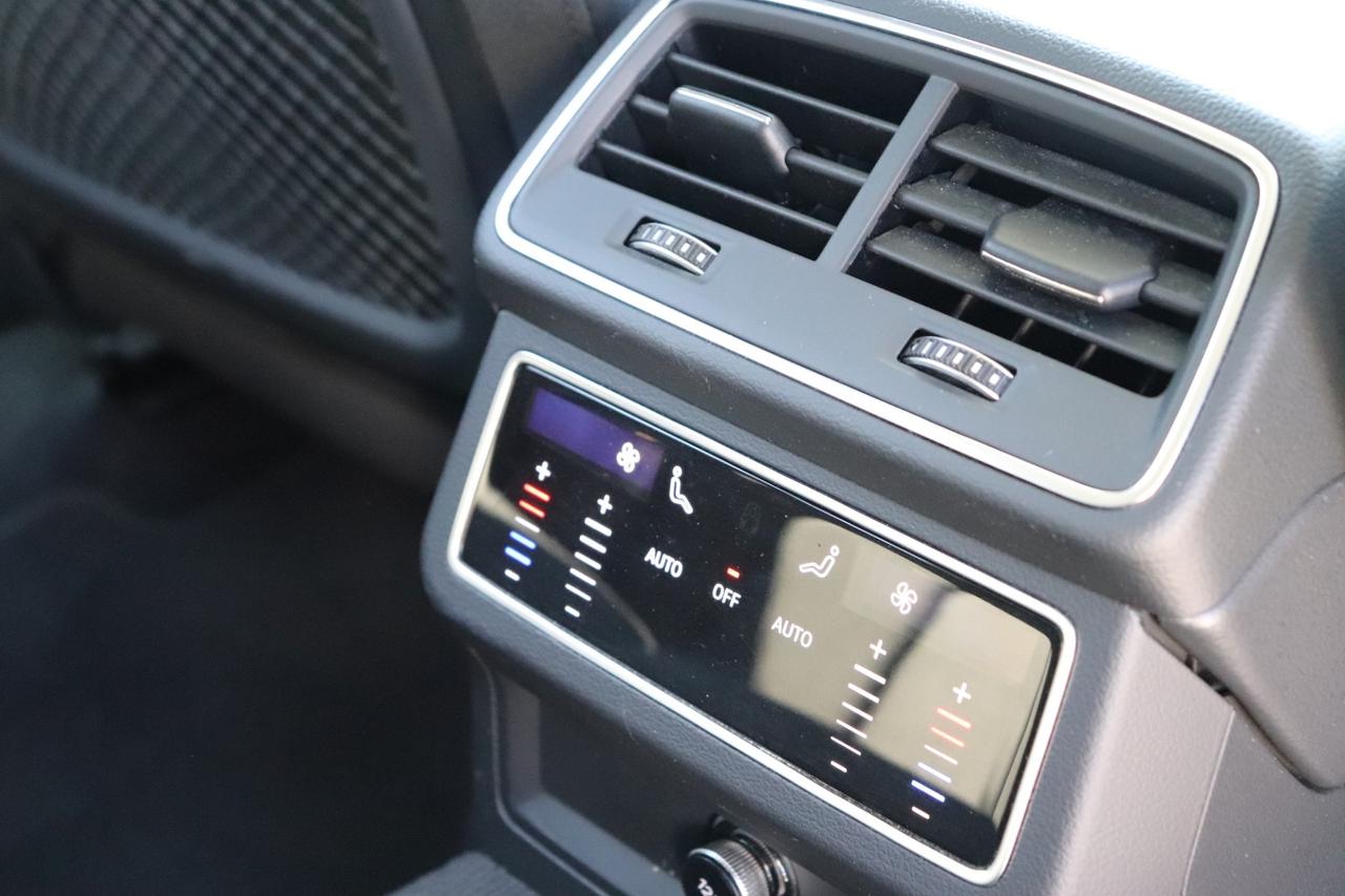 Audi A6 Avant 40 2.0 TDI quattro ultra S tronic Business Sport