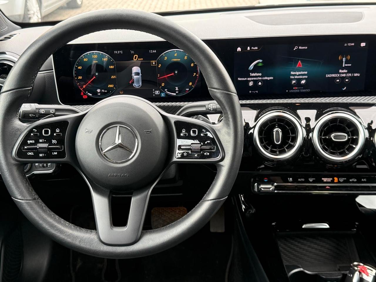 Mercedes-benz A 200 Sport