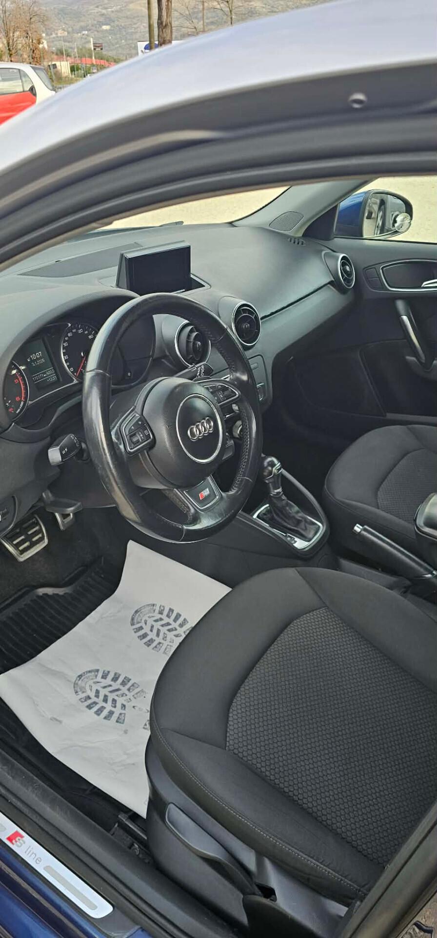 Audi A1 Sportback 1.4 TDI S tronic Admired