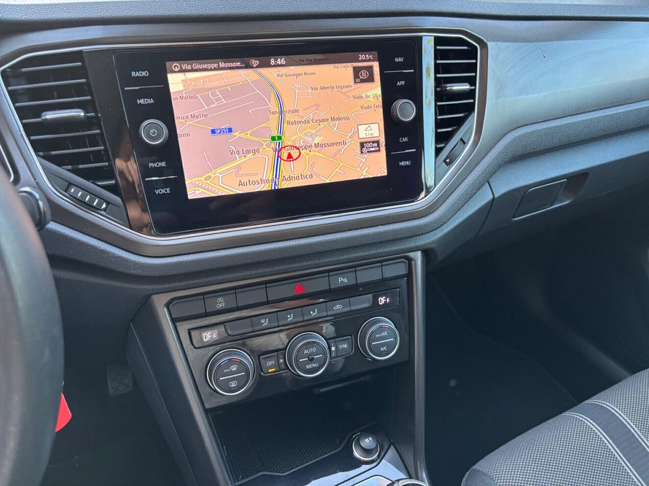 Volkswagen T-Roc 1.6 TDI Business