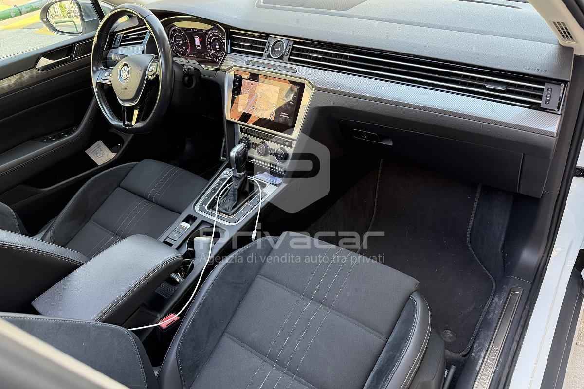 VOLKSWAGEN Passat Business Alltrack 2.0 BiTDI 240 CV 4MOT DSG Exec. BMT