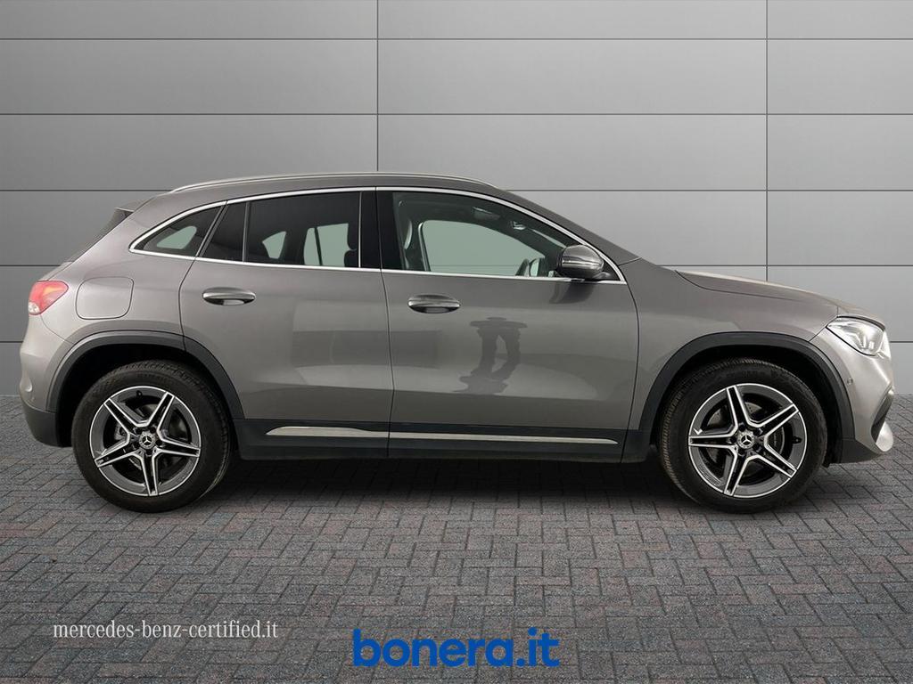 Mercedes GLA 250 250 EQ-POWER Premium Speedshift DCT AMG 8G
