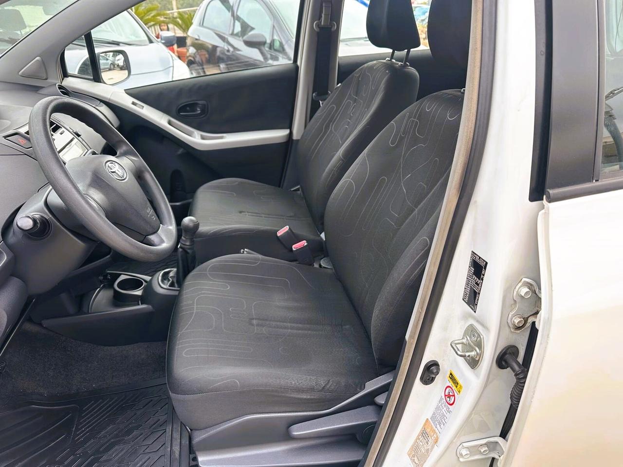 Toyota Yaris 1.0 GPL