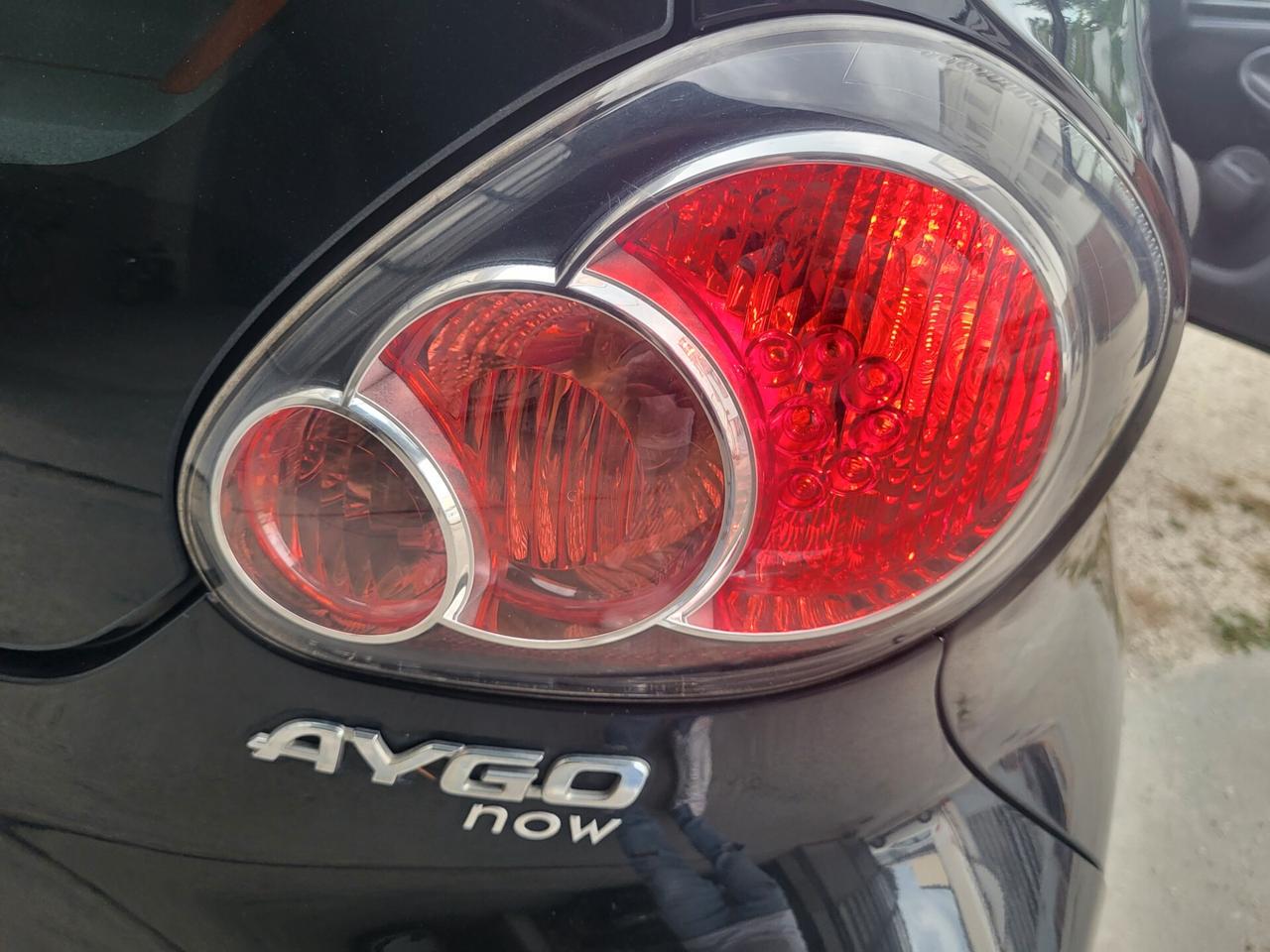 Toyota Aygo 1.0 12V VVT-i 5 porte Now