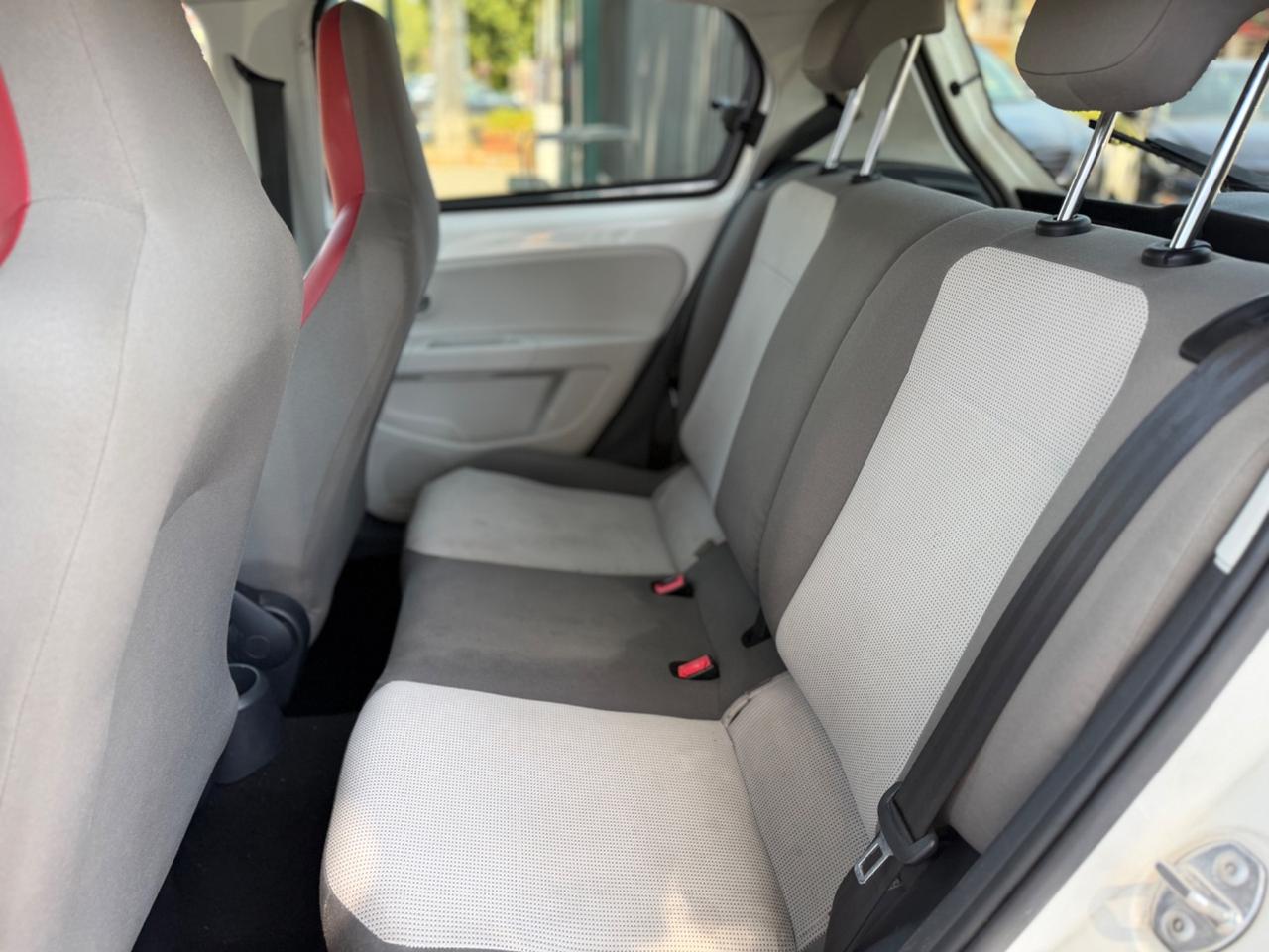 Volkswagen up! 1.0