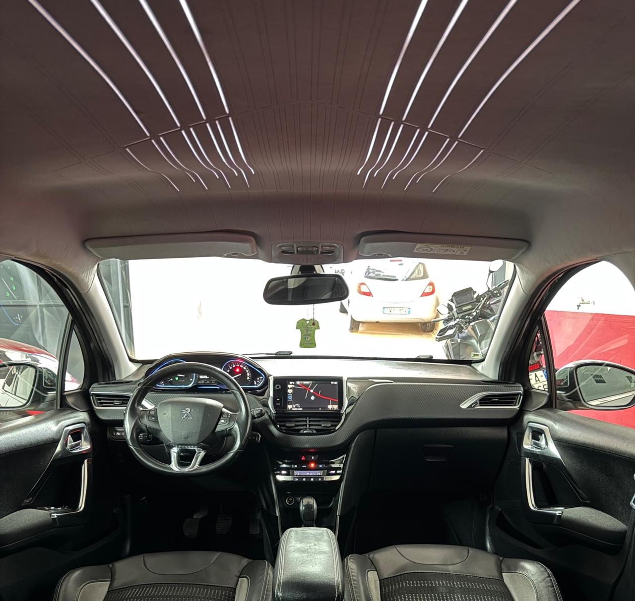 Peugeot 2008 1.6 e-HDi 92 CV Allestimento Allure top di gamma