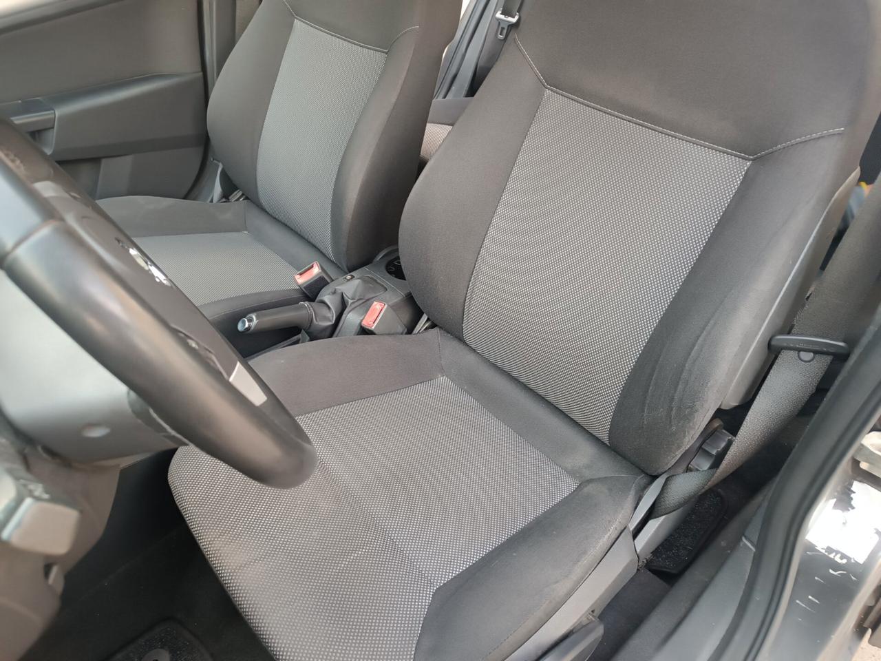 Opel Astra Gpl 2011 garanzia