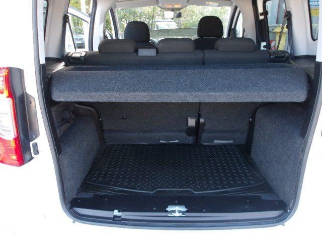 FIAT Qubo 1.4 78 CV Lounge GANCIO TRAINO