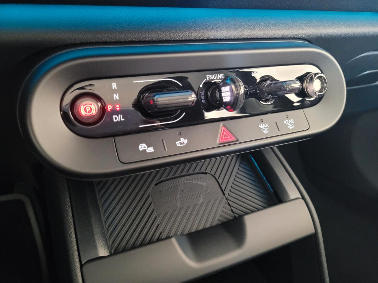 Mini Cooper Countryman 1.5 *NEW MODEL* MHEV AUT. CARPLAY RETROCAMERA