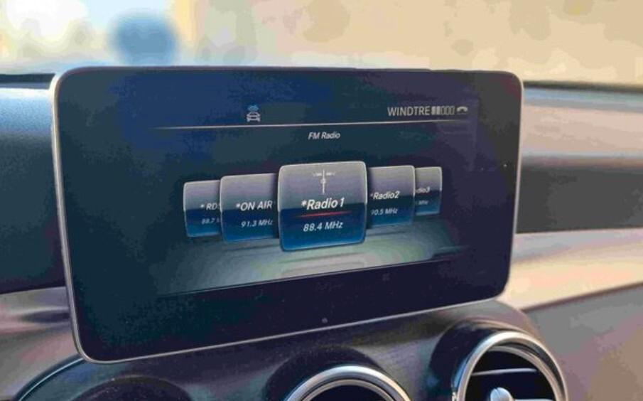 GLC 250 d 4Matic Premium Pacchetto AMG Line Iva detraibile Nazionale