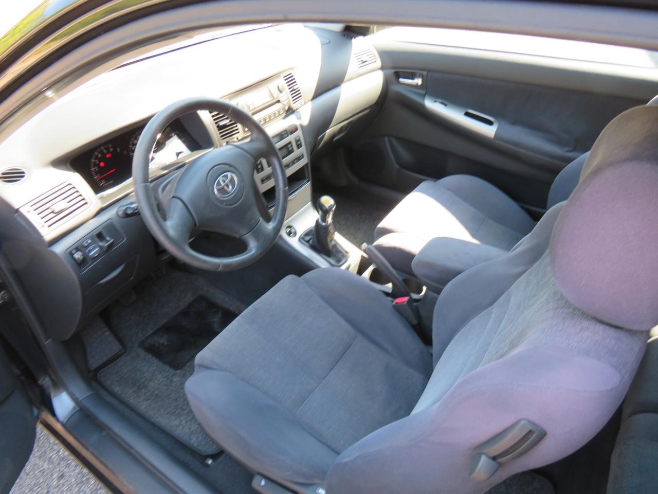 Toyota Corolla 1.4 16V 3 porte