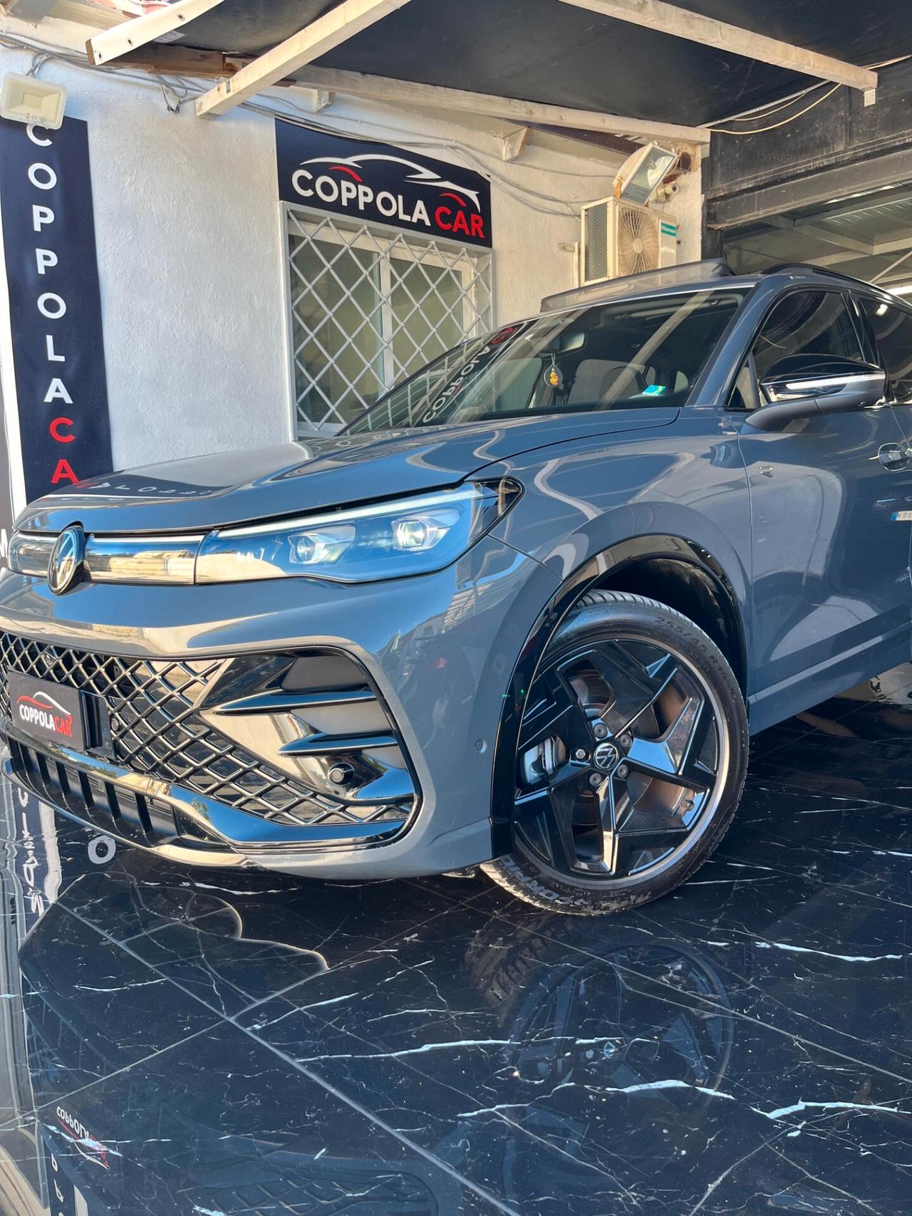 Volkswagen Tiguan 2.0 TDI 150 CV DSG R-Line Plus Valuto Permute