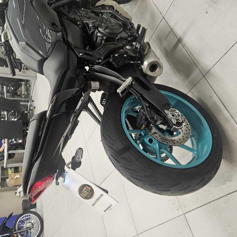 Yamaha MT-07 - 2023