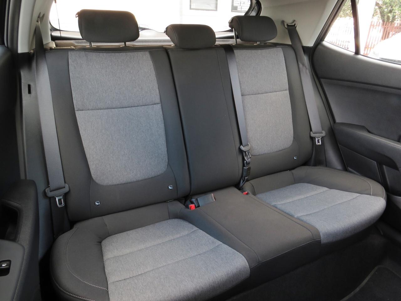 Kia Stonic 1.2 dpi Urban GPL 82cv. garanzia fino al 04/2031.
