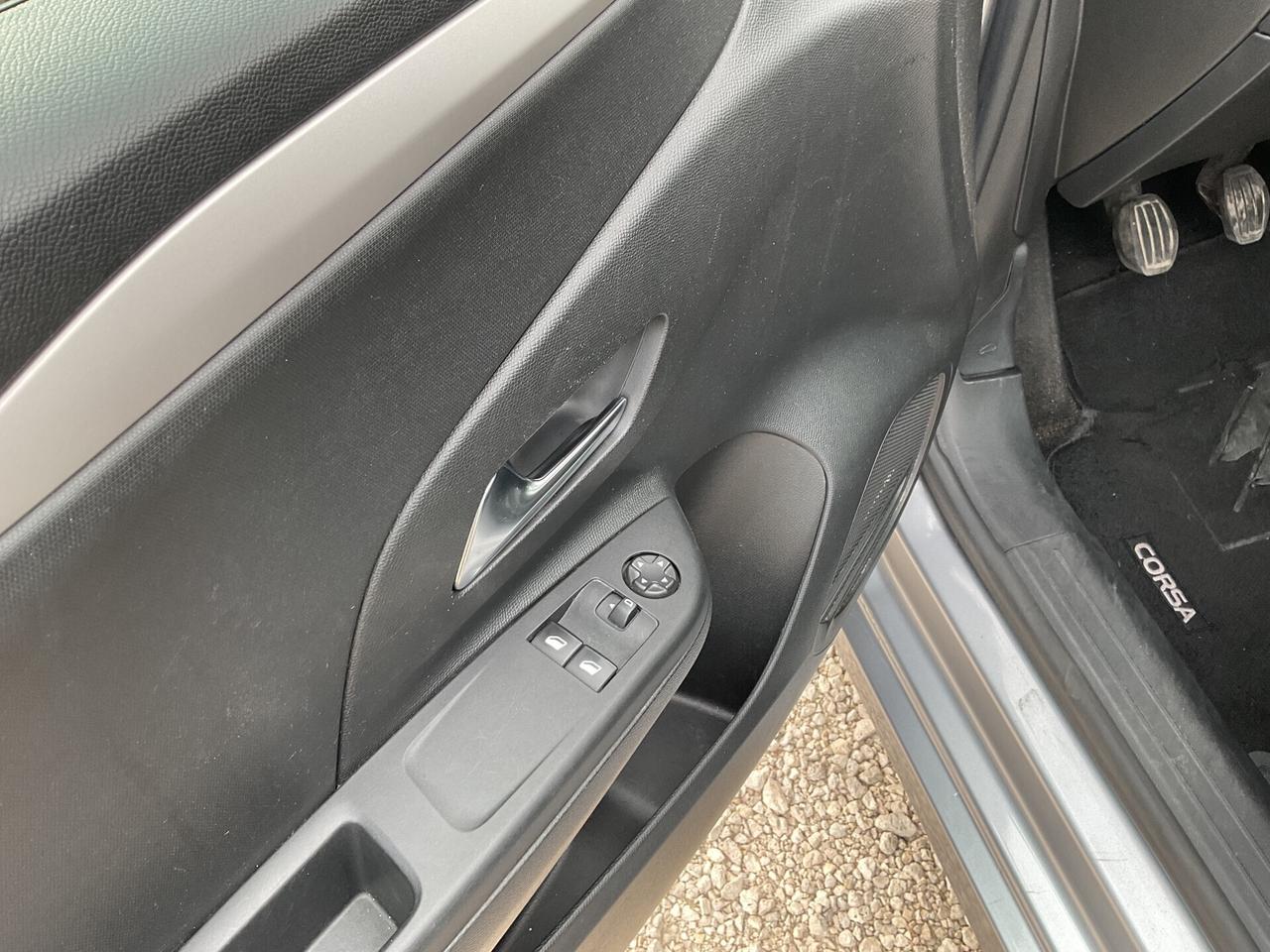 Opel Corsa 1.5 D 100 CV Elegance