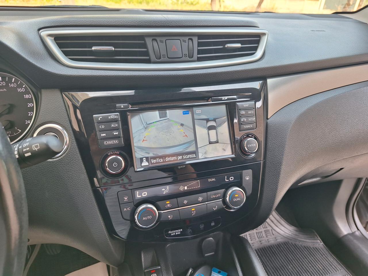 Nissan Qashqai 1.5 dCi Tekna"NAVI,TETTO"