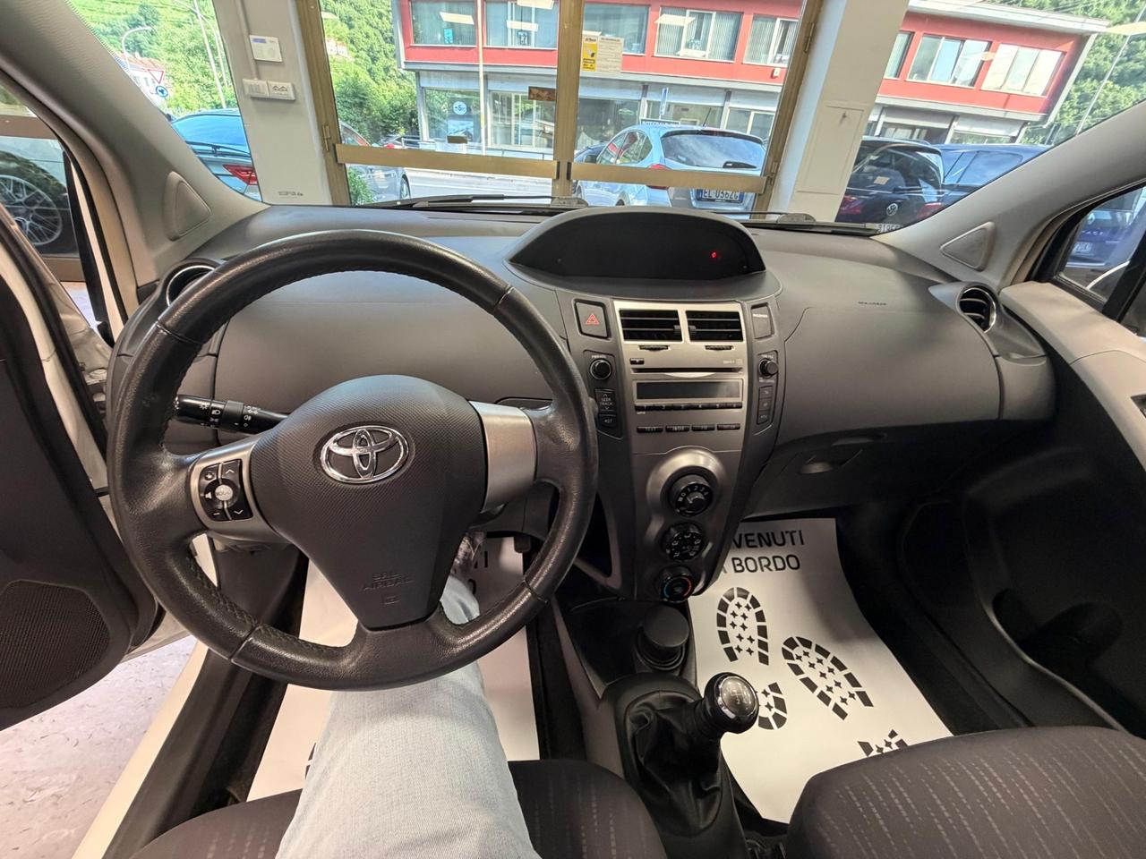 Toyota Yaris 1.3 5 porte Sol
