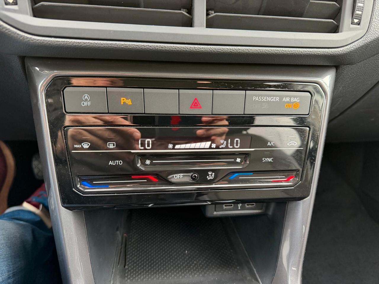 Volkswagen T-Cross 1.0 TSI 110 CV Sport