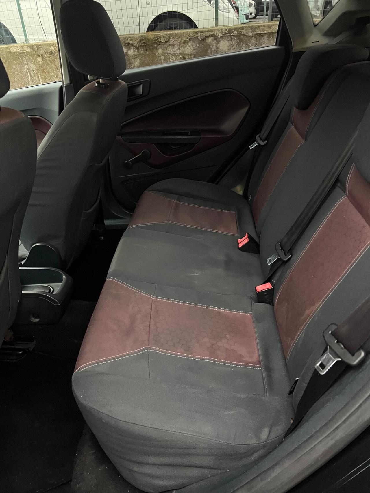 Ford Fiesta 1.4 Diesel 68CV