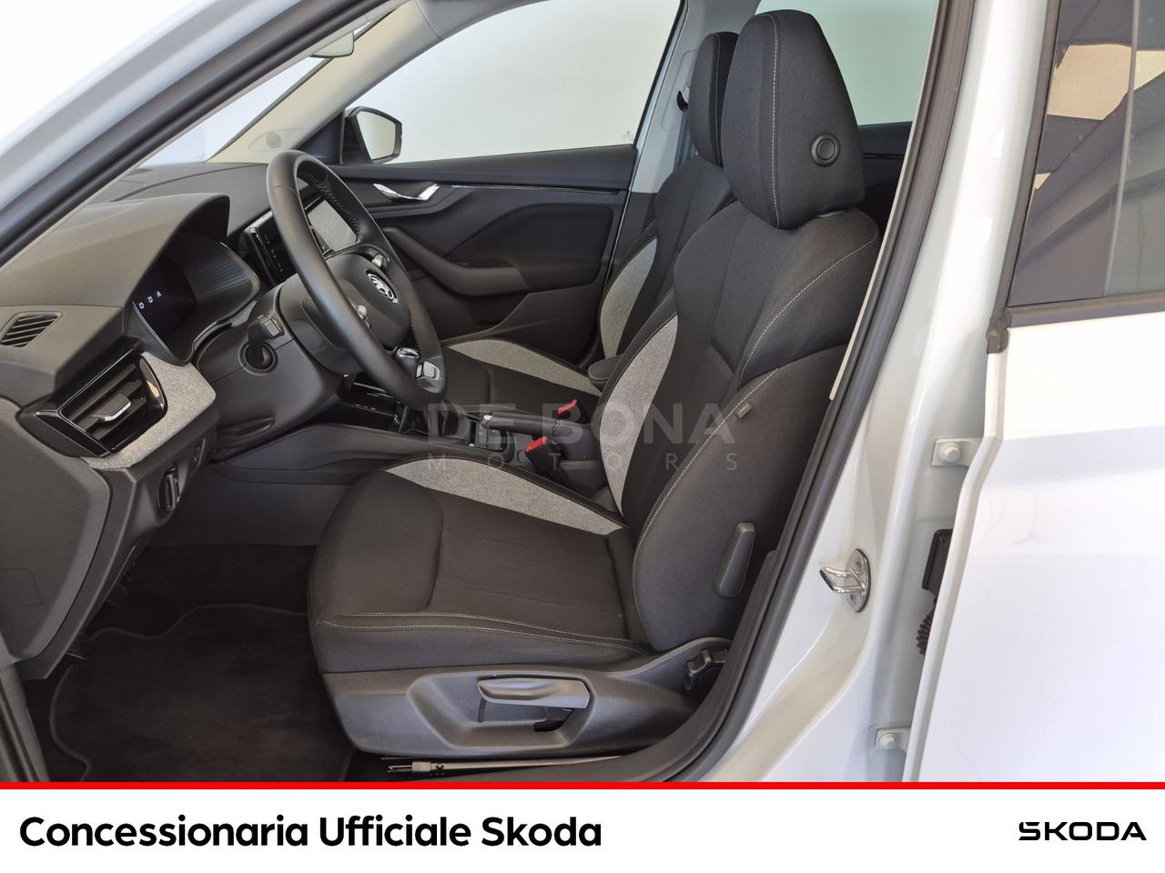 Skoda Kamiq 1.0 tsi black dots 95cv