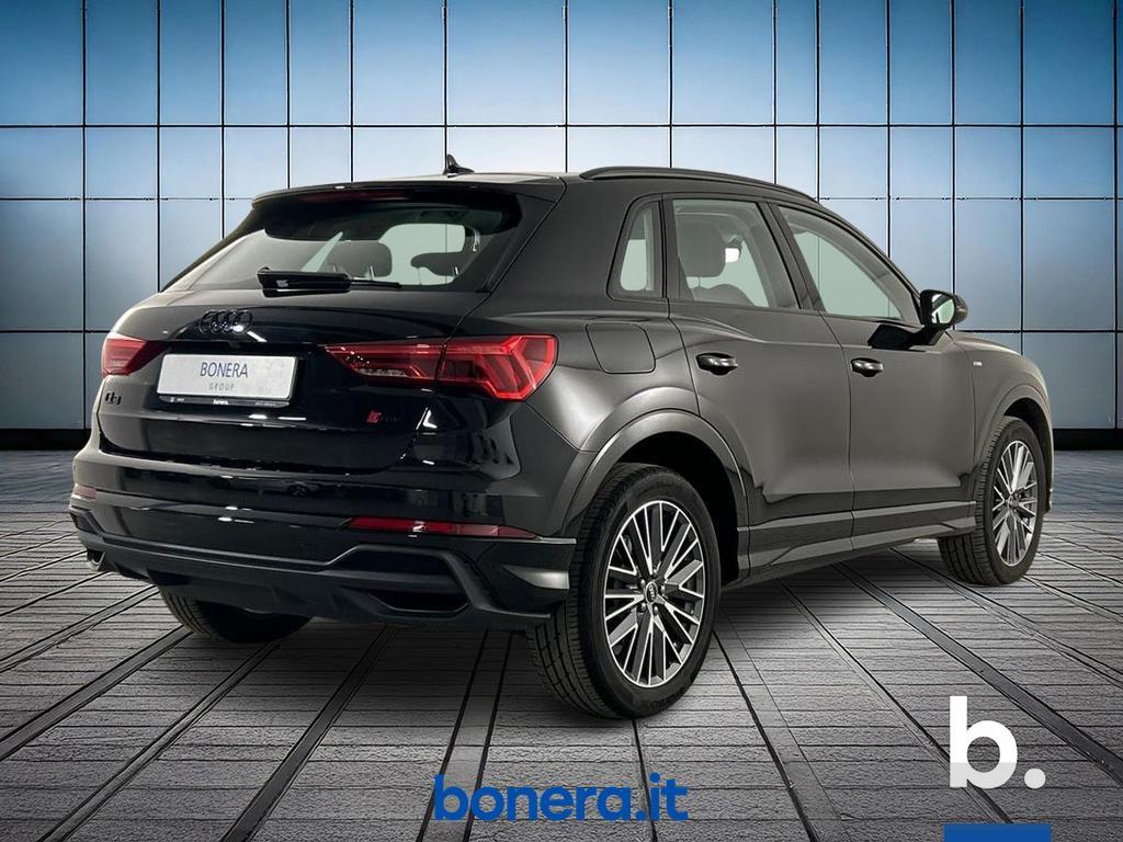 Audi Q3 45 1.4 TFSI e Identity Black S tronic