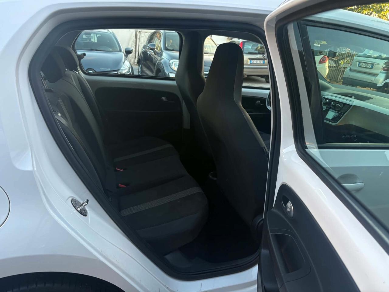 Volkswagen up! 1.0 75 CV 5p. high