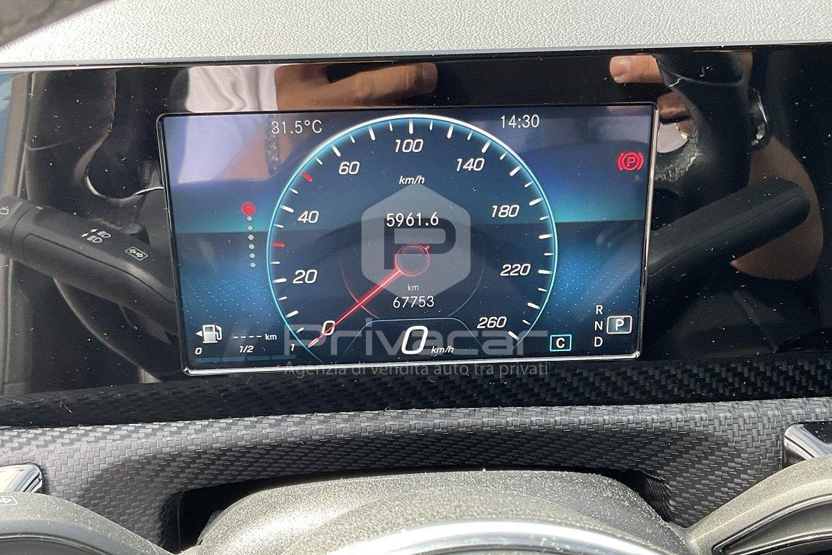 MERCEDES A 180 d Automatic Business