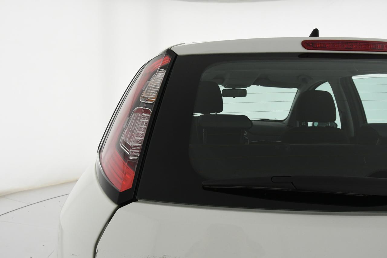 FIAT Punto 5p 1.4 natural power Easy 70cv NEOPATENTATI+C15"