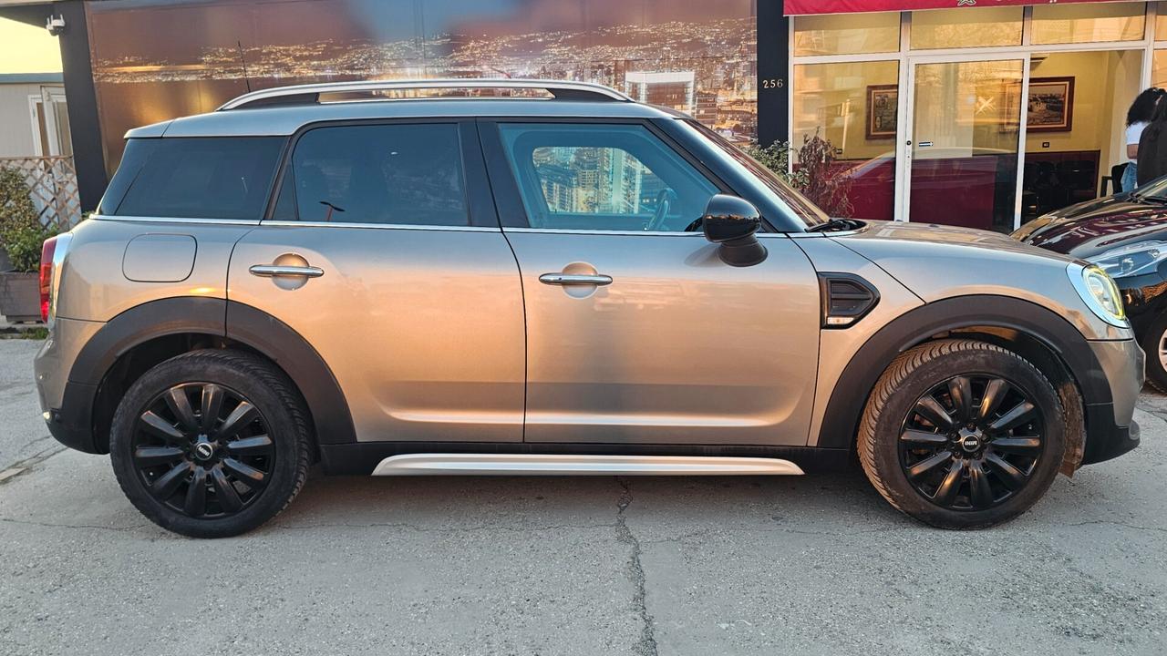Mini Cooper Countryman 1.5 One D Hype