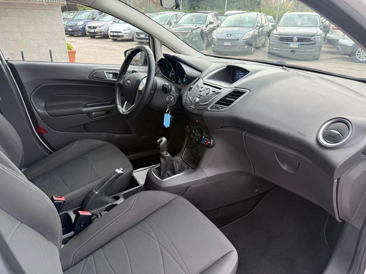 Ford Fiesta 1.2 Benzina Neopatentati