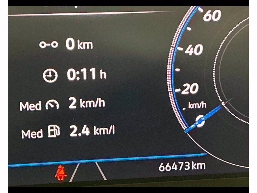 VOLKSWAGEN Taigo 1.0 tsi r-line 110cv del 2023