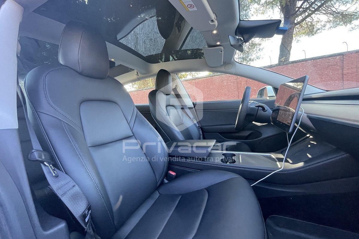 TESLA Model 3 Long Range Performance AWD