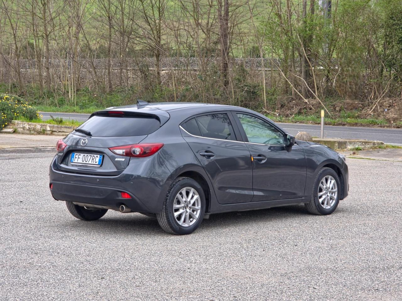 Mazda 3 Mazda3 1.5 Skyactiv-D Exceed 2016-E6 Manuale NEO