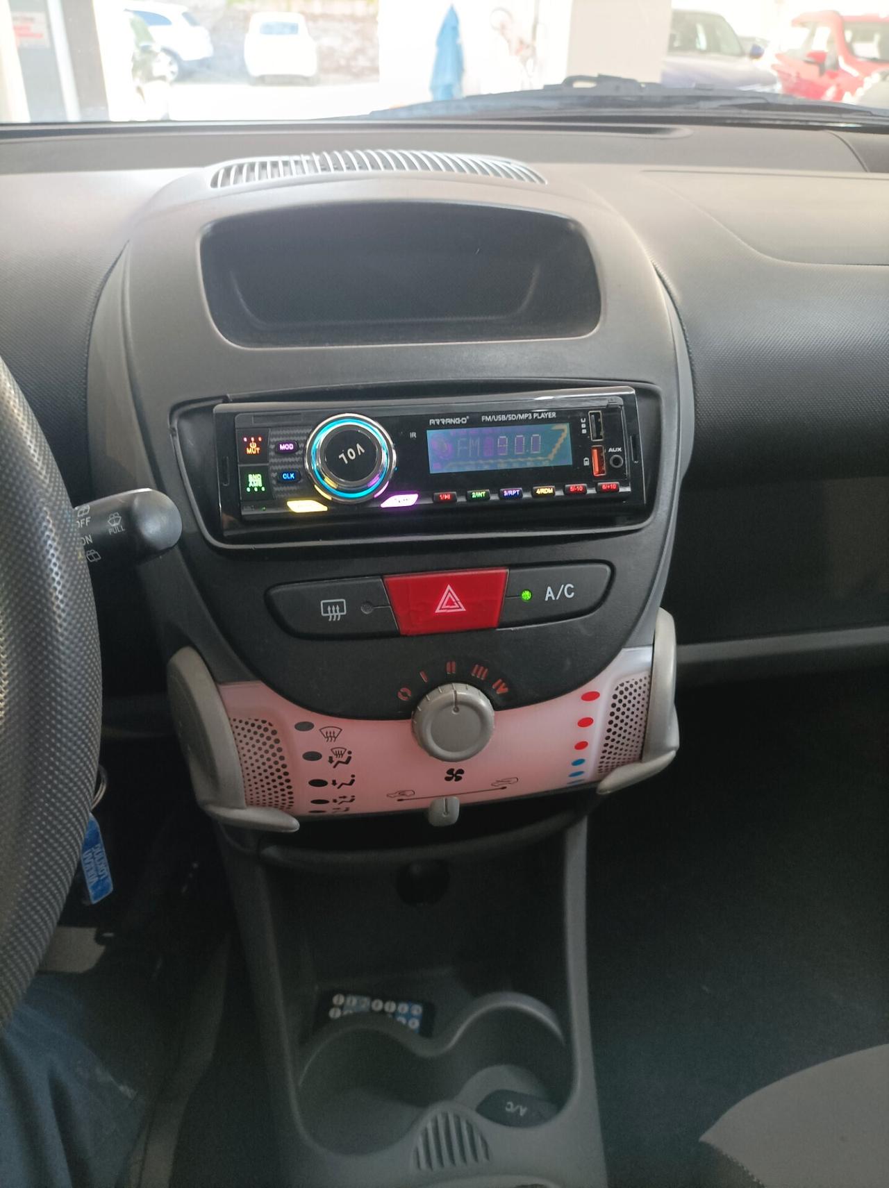 Citroen C1 1.0 5 porte airdream -135000KM