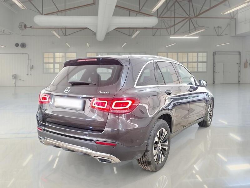 MERCEDES-BENZ GLC 220 d 4Matic Business aut.