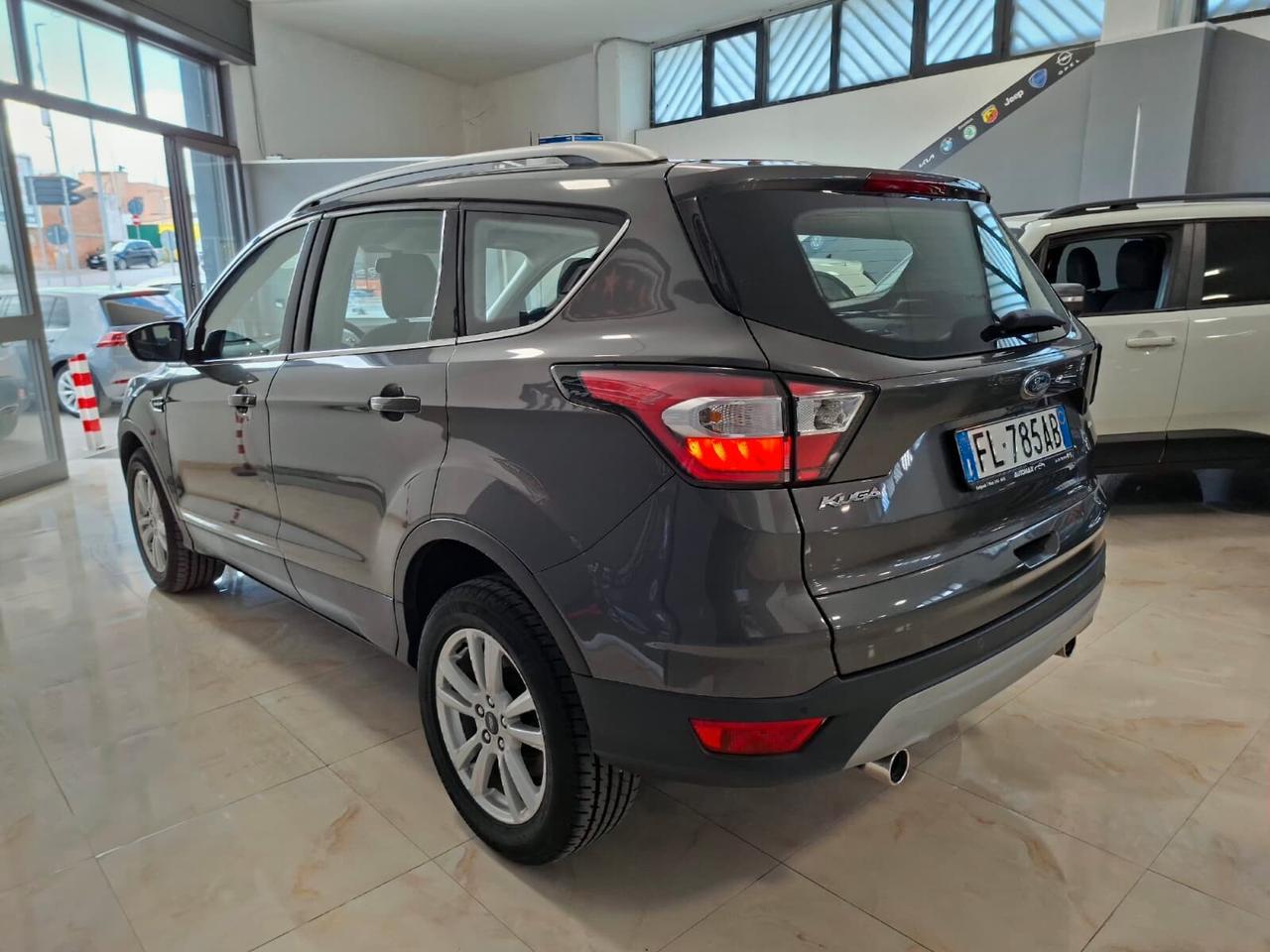 Ford Kuga 1.5 TDCI 120cv Titanium 2017