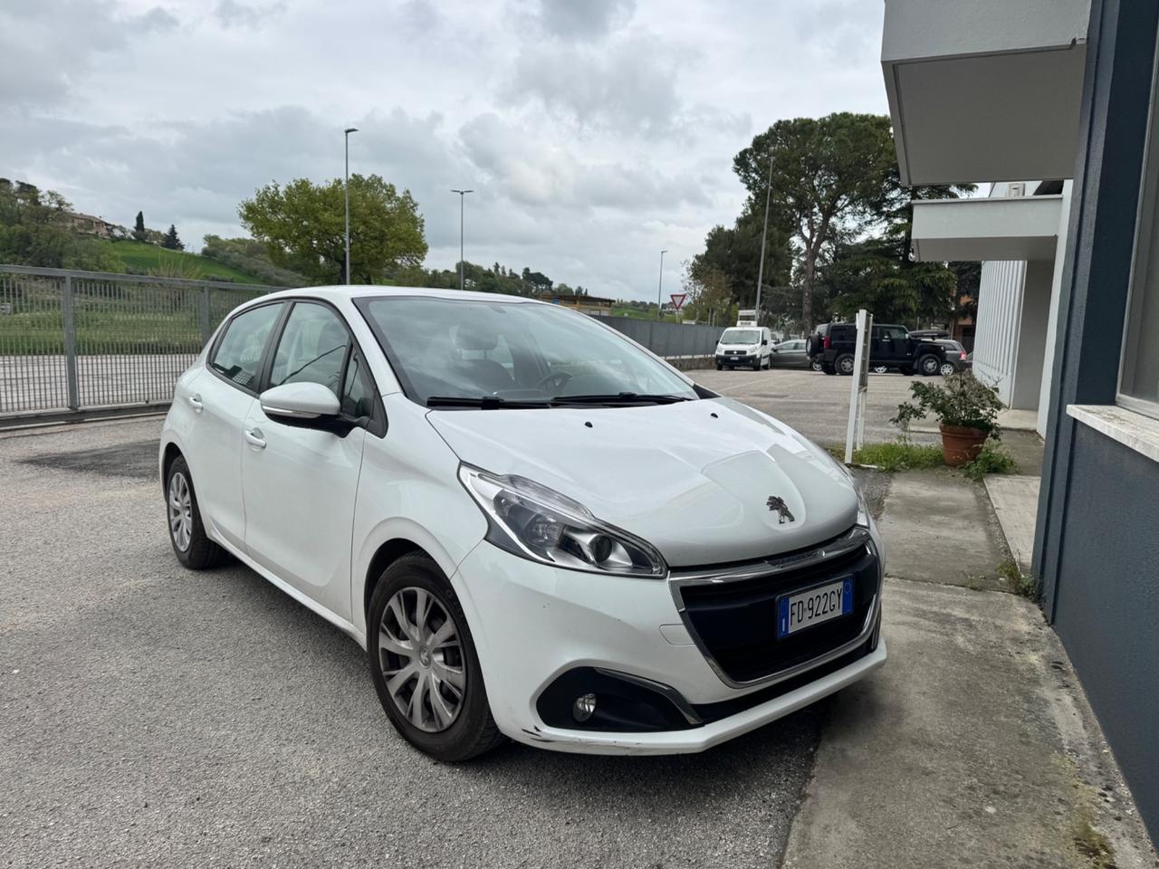 Peugeot 208 BlueHDi 75 5 porte Mix