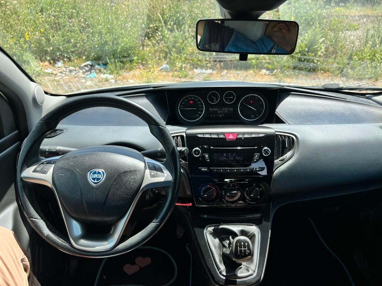 Lancia Ypsilon 1.3MLJT COME NUOVA FULL 2014