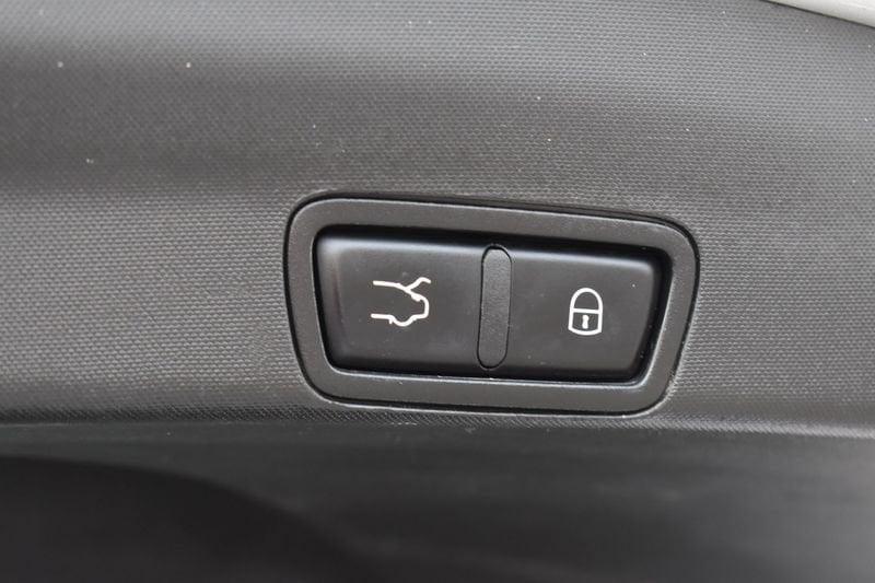 Alfa Romeo Stelvio 2.2 Turbo Diesel 210CV AT8 Q4 B-Tech