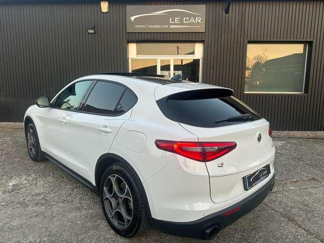 Alfa Romeo Stelvio Stelvio 2.2 t Super Q4 210cv auto