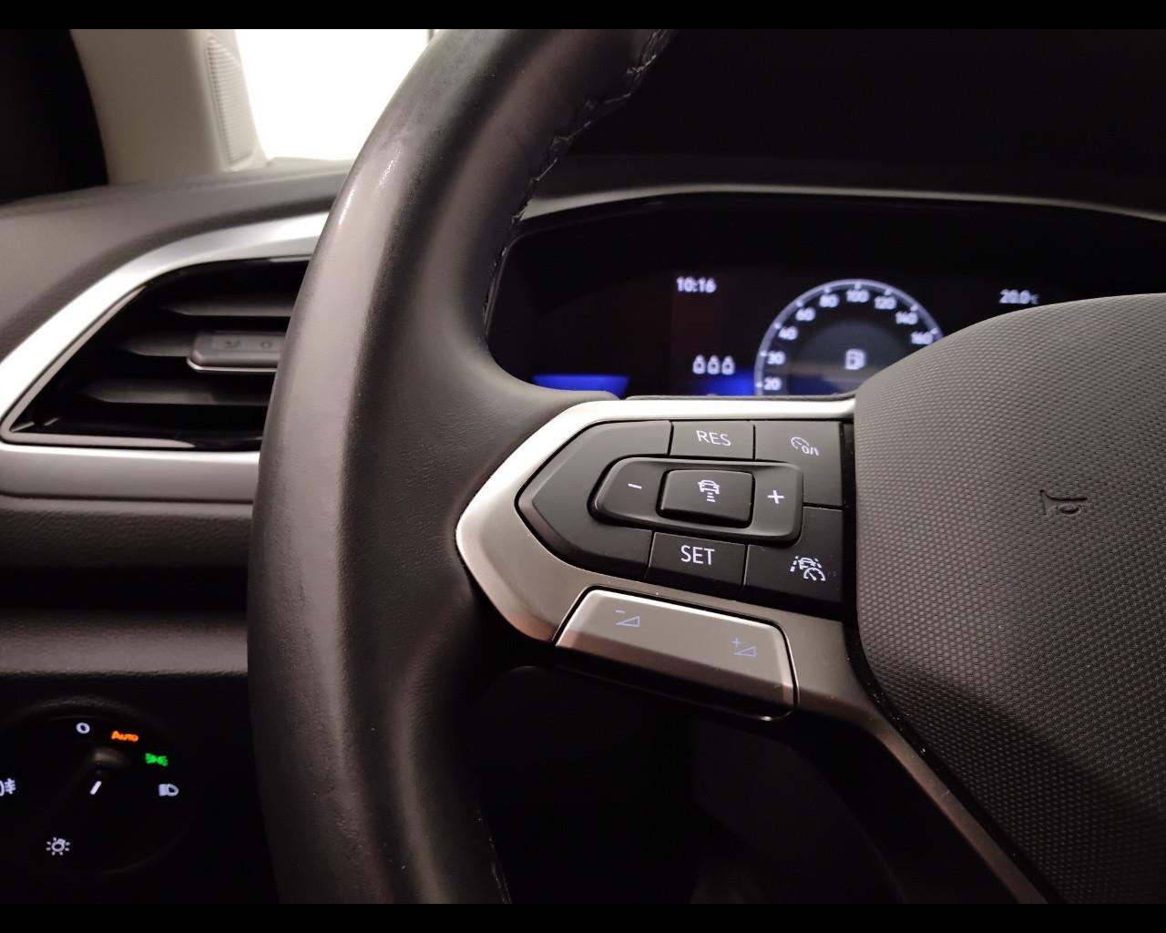 VOLKSWAGEN T-Roc 2022 - T-Roc 1.5 tsi Life dsg