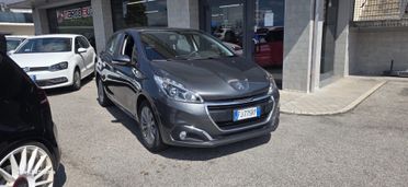 Peugeot 208 1.2 GPL Neopatentati