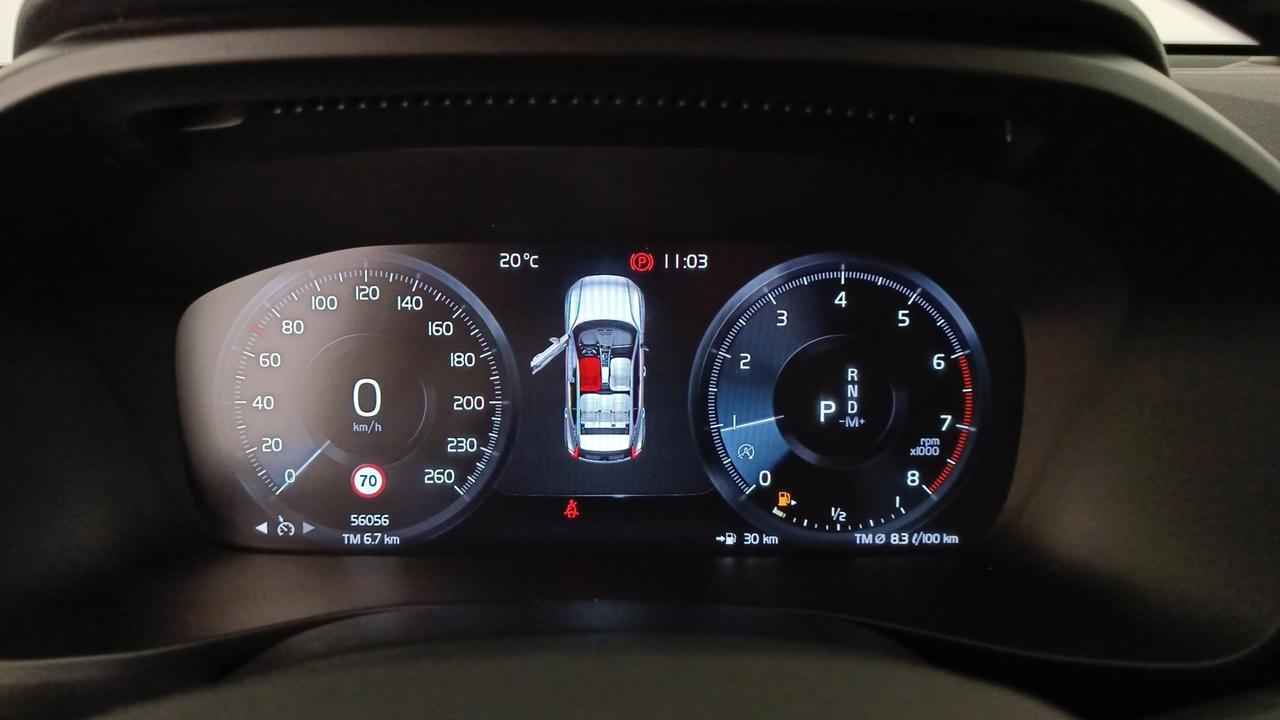 VOLVO XC40 1.5 t2 Momentum auto my21