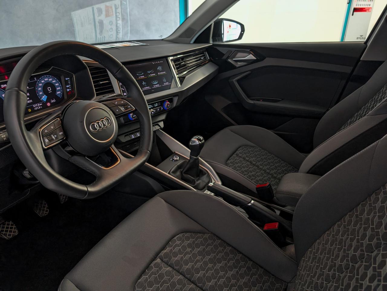 Audi A1 30 TFSI 116cv Adrenalin Black Edition S line