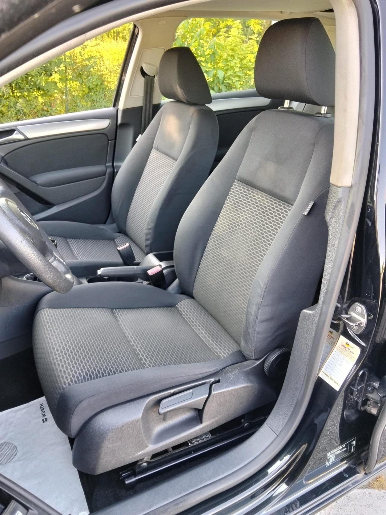 Volkswagen Golf 1.6 TDI 105Cv DPF 5p.*Clima*Aux*Cerchi