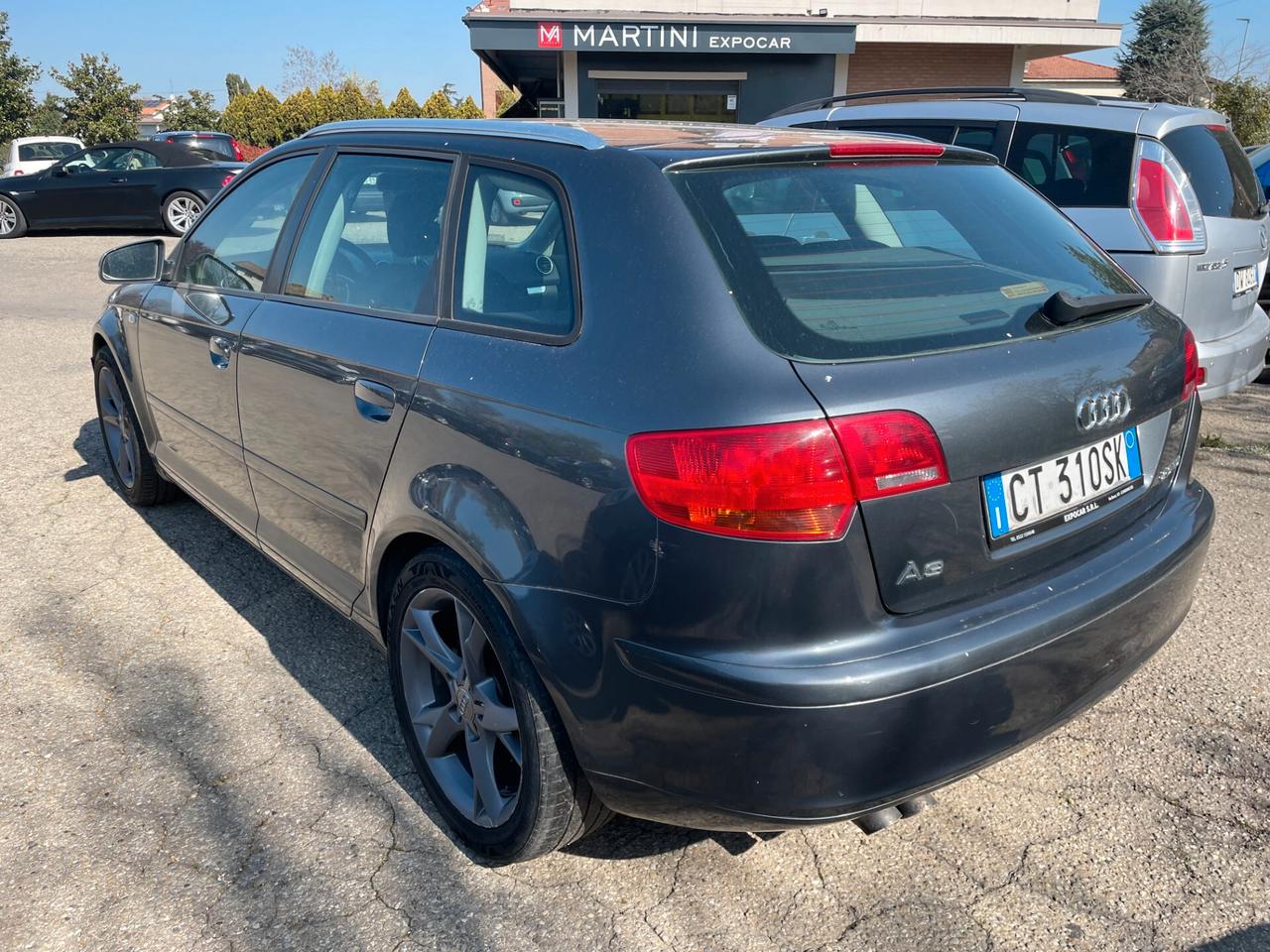 Audi A3 SPB 2.0 16V TDI Ambition DISTRIBUZIONE NUOVA