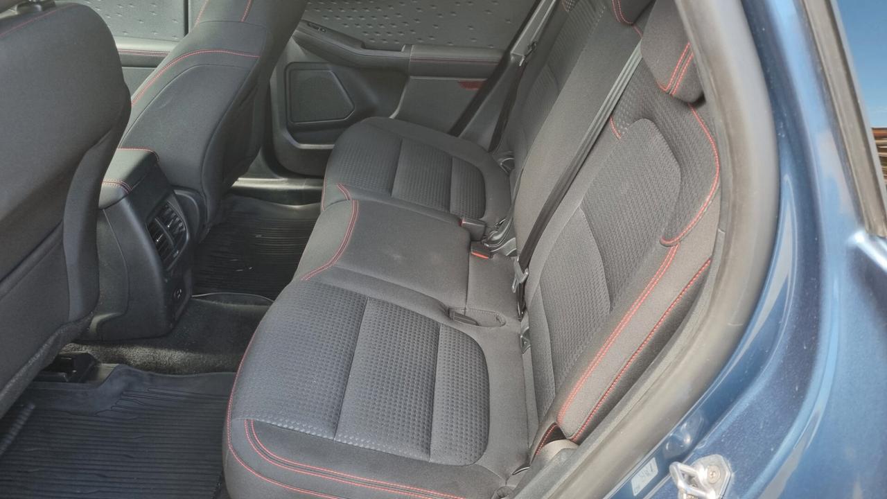 Ford Kuga PLUG IN HYBRID ST LINE MODALITÀ TRAZIONE OFFROAD